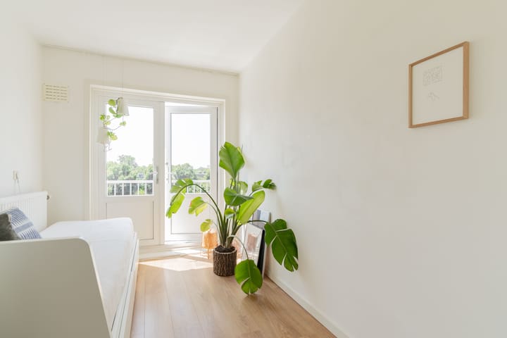 Photo 12 of Mr. Jan Gerritszlaan 57-III