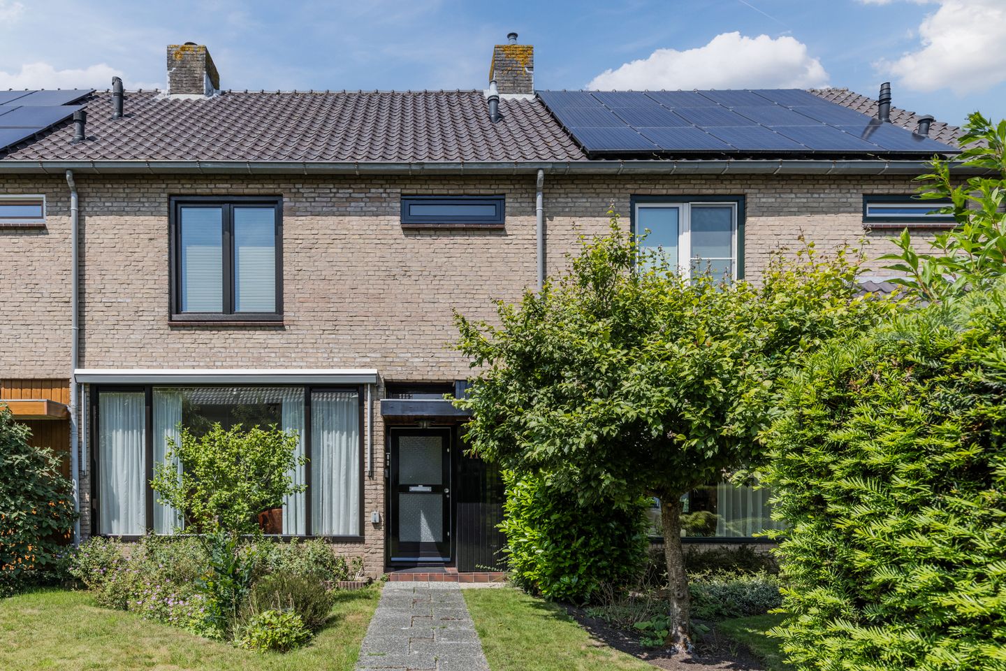 Photo 5 of Anna van Saksenlaan 11