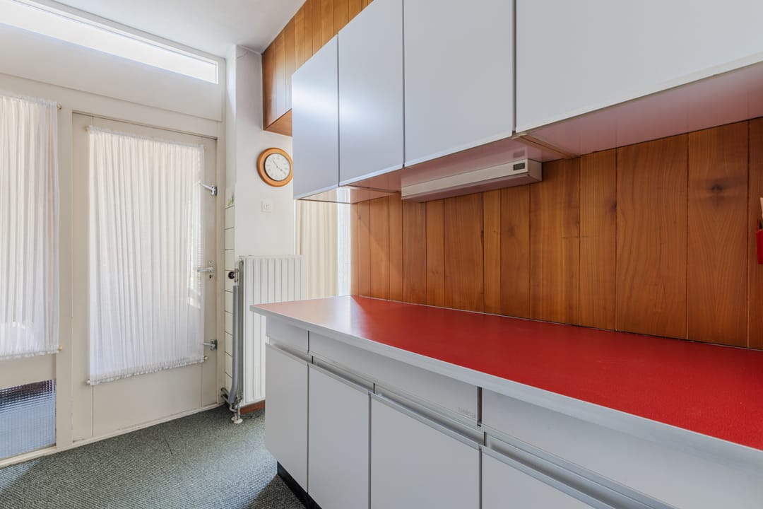 Photo 13 of Anna van Saksenlaan 11