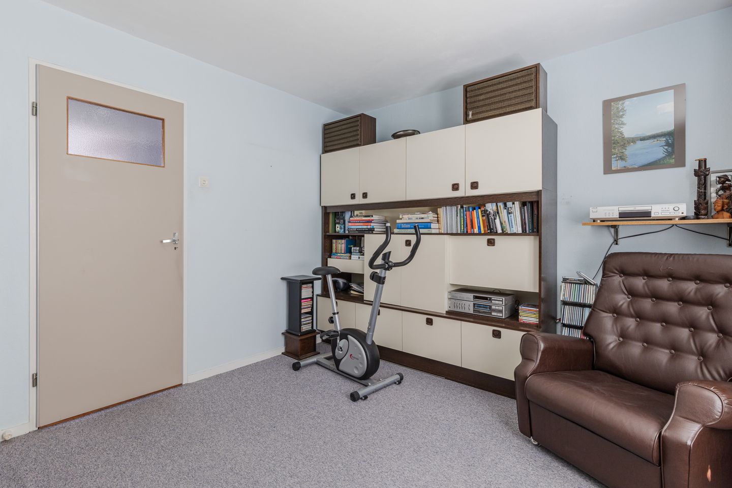 Photo 20 of Anna van Saksenlaan 11