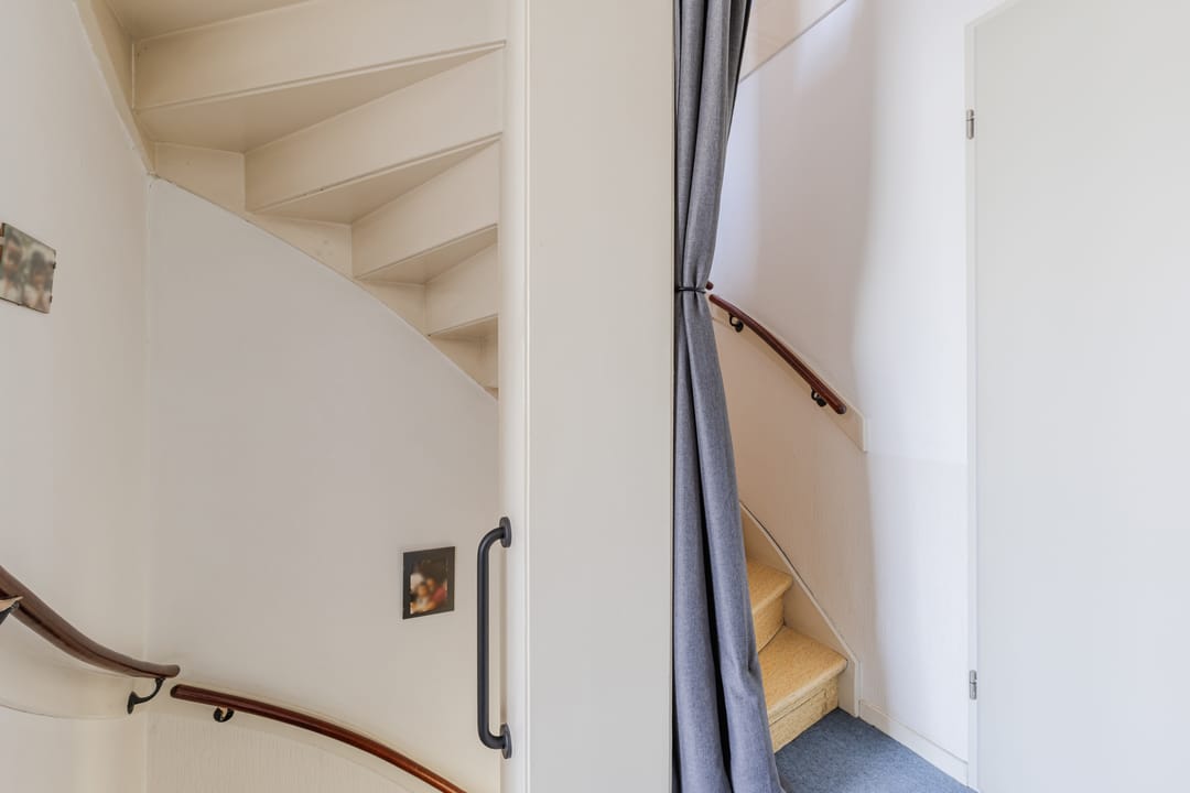 Photo 23 of Anna van Saksenlaan 11