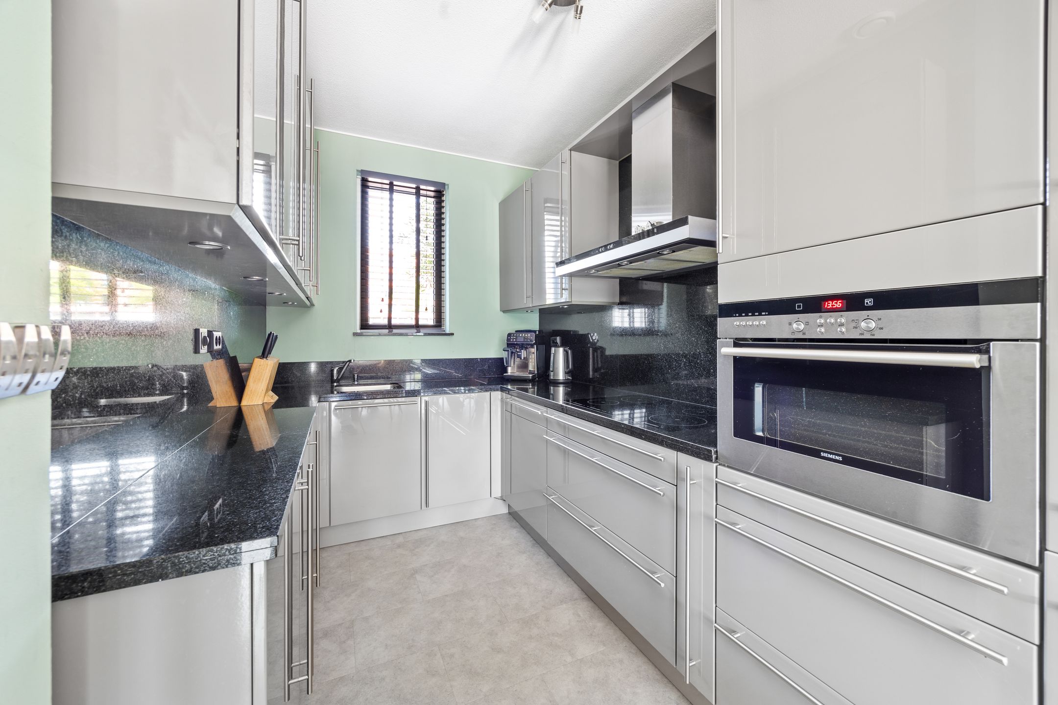 Foto 12 van Van Baaklaan 50