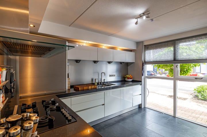 Foto 2 van Jacob Schorerstraat 10