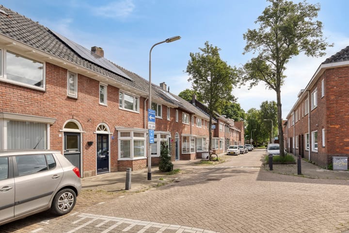 Photo 31 of Pagestraat 21