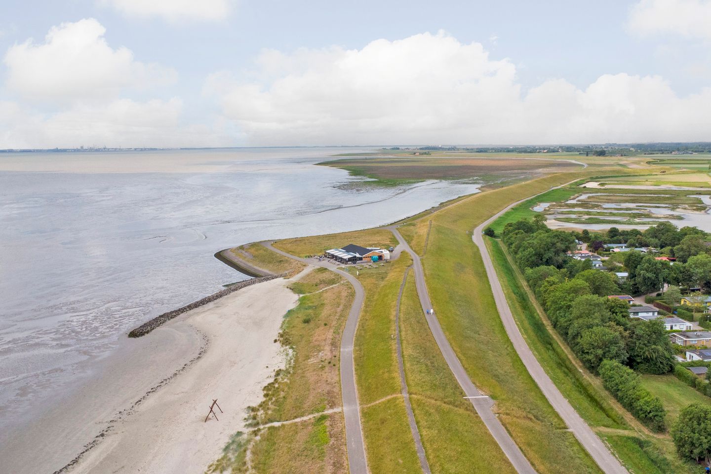 Photo 34 of Landingsweg 78