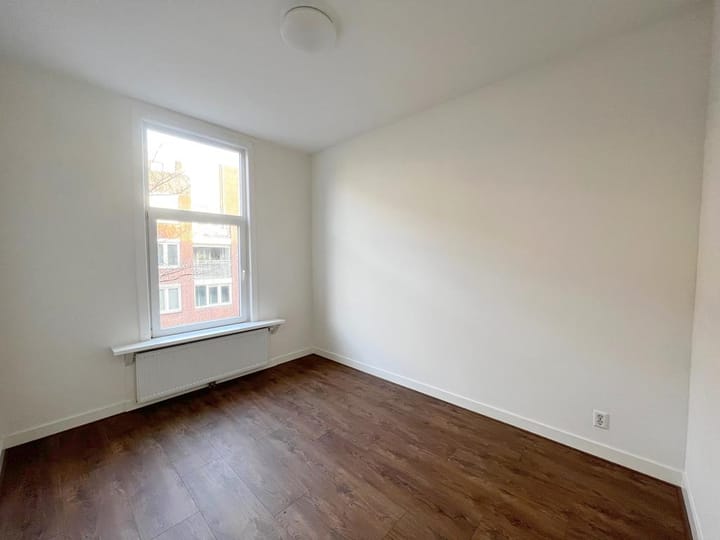 Foto 27 van Hugo de Grootstraat 89