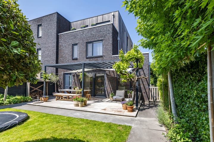 Foto 1 van Warmoltseiland 15