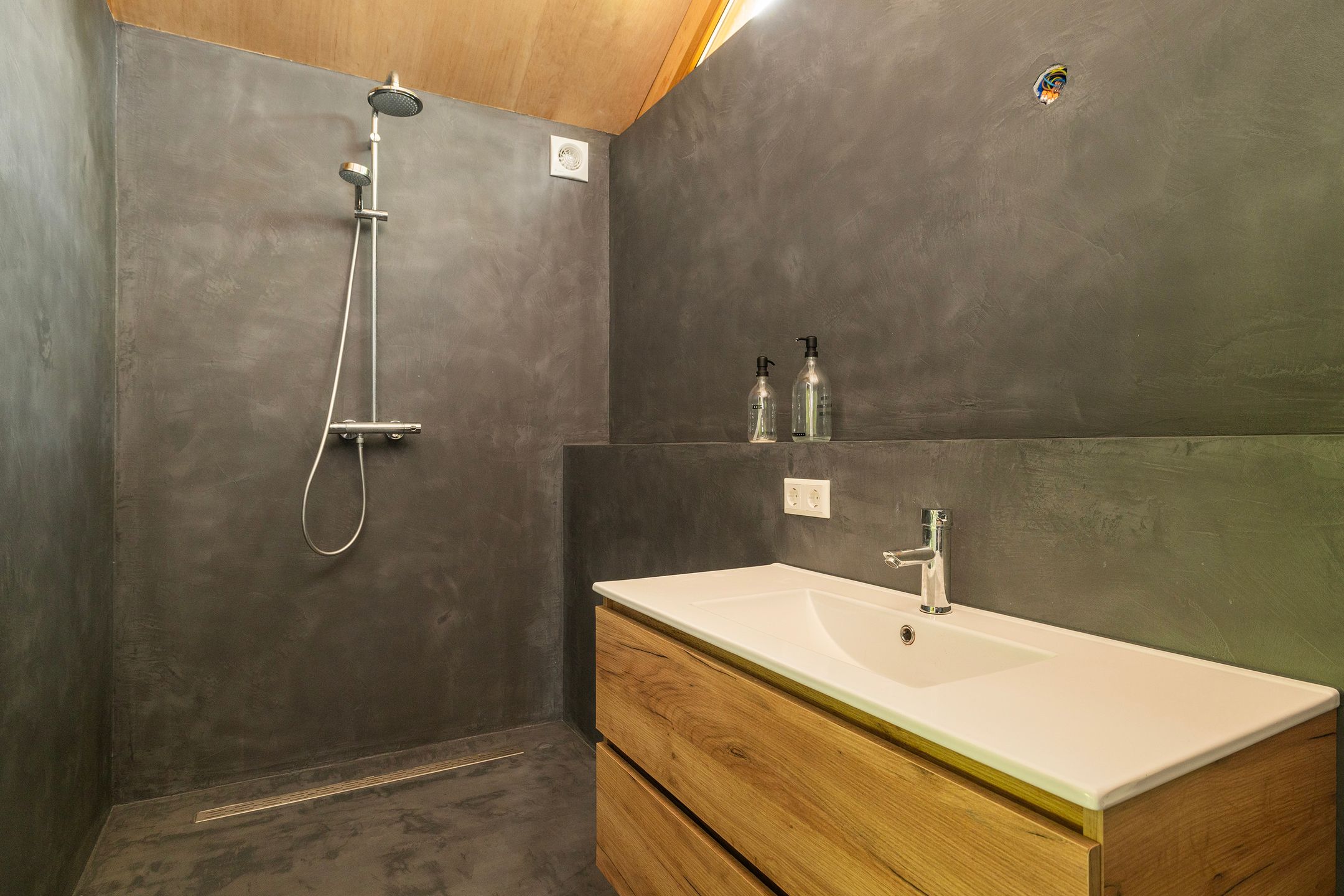 Foto 45 van Julianalaan 182