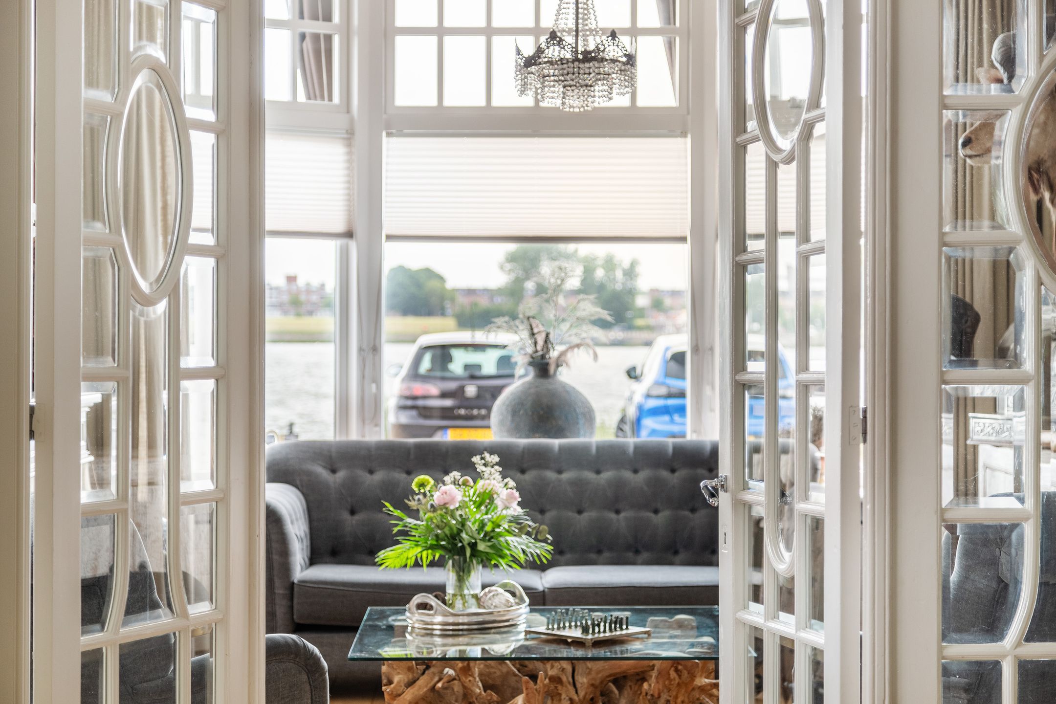 Foto 12 van Burg. Van der Lelykade 4