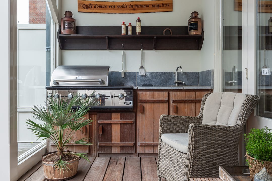 Foto 37 van Burg. Van der Lelykade 4