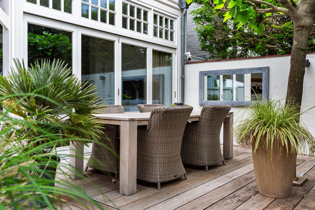 Foto 38 van Burg. Van der Lelykade 4