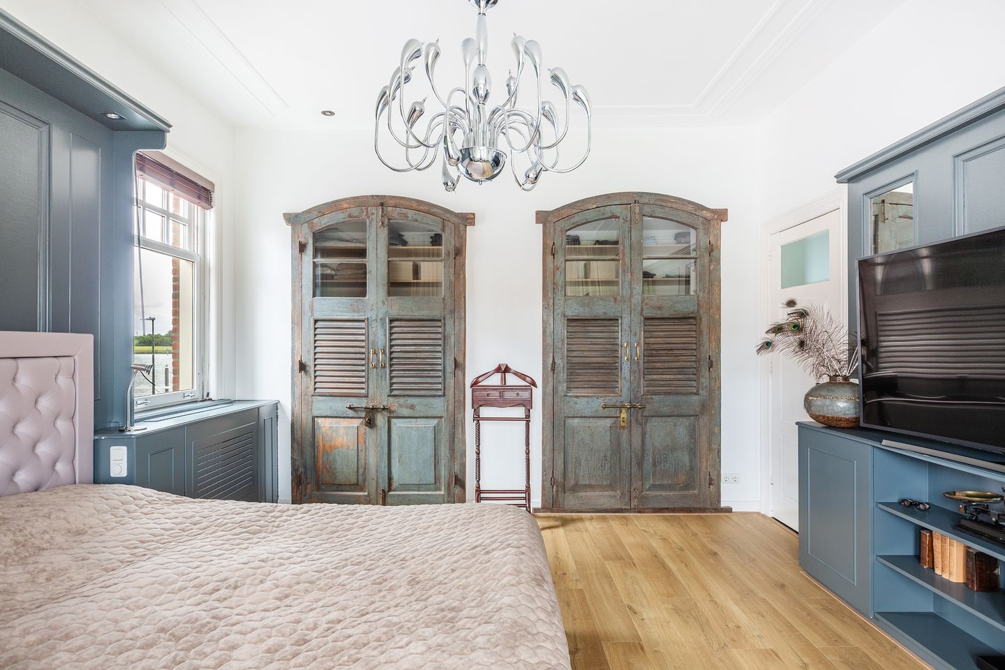 Foto 49 van Burg. Van der Lelykade 4