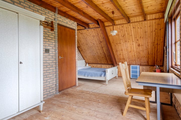 Photo 31 of Hoogvogelstraat 15