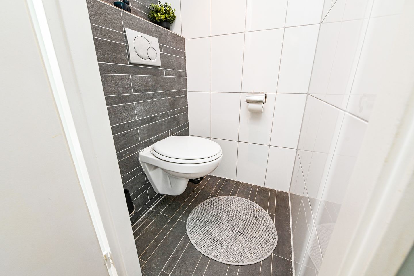 Foto 10 van Loosduinse Hoofdplein 214