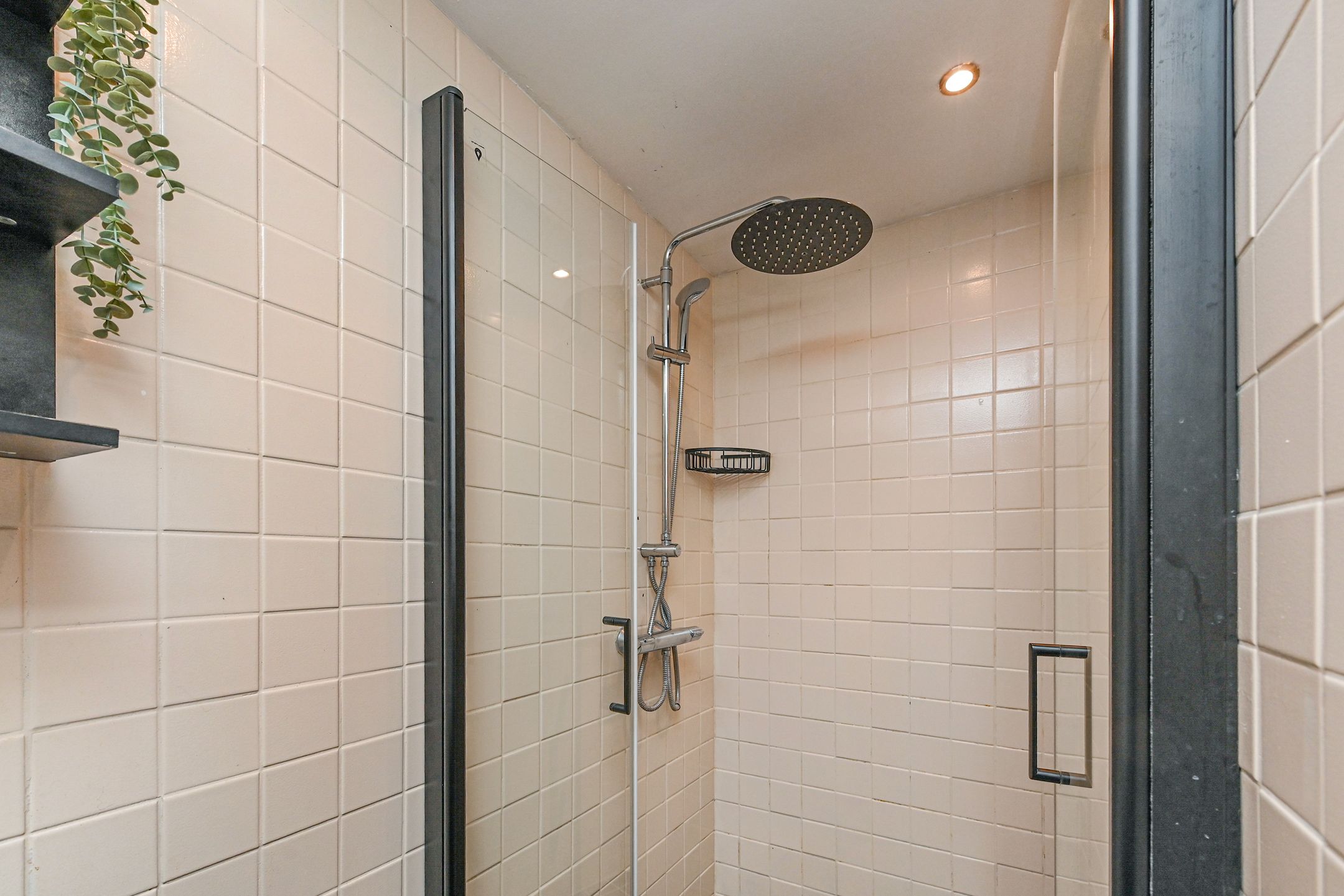 Foto 24 van Loosduinse Hoofdplein 214