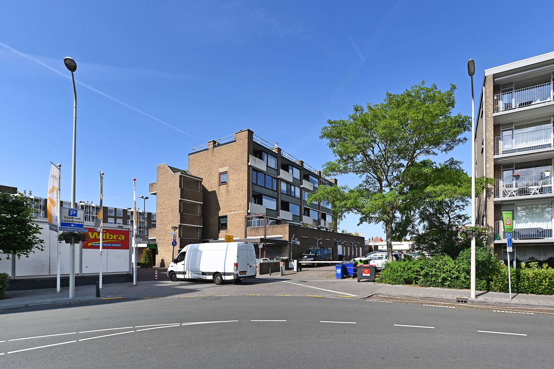 Foto 36 van Loosduinse Hoofdplein 214