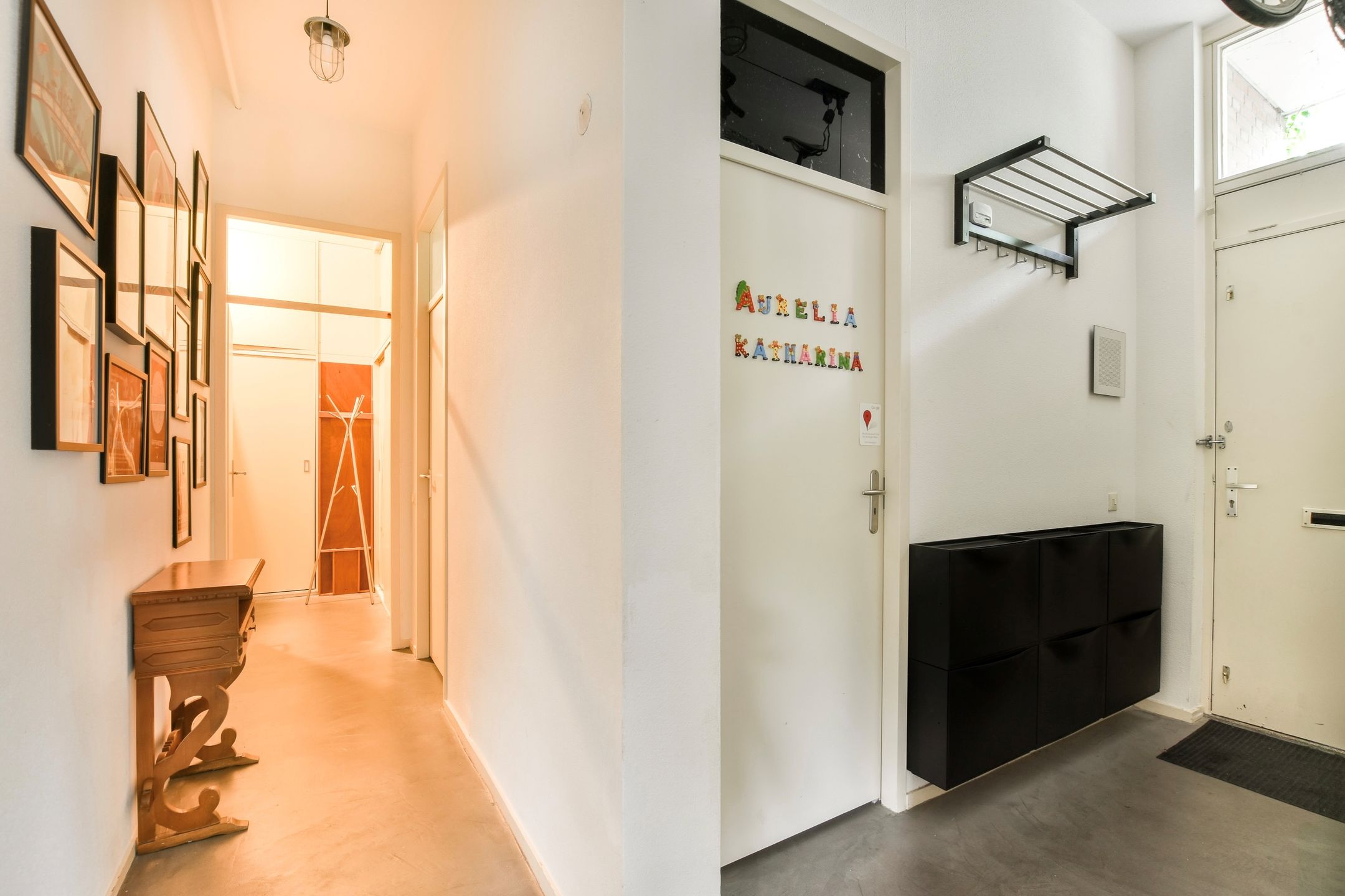 Photo 9 of Raamgracht 92