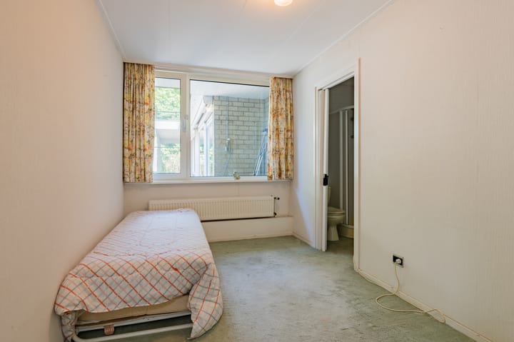 Foto 25 van Wormerstraat 15