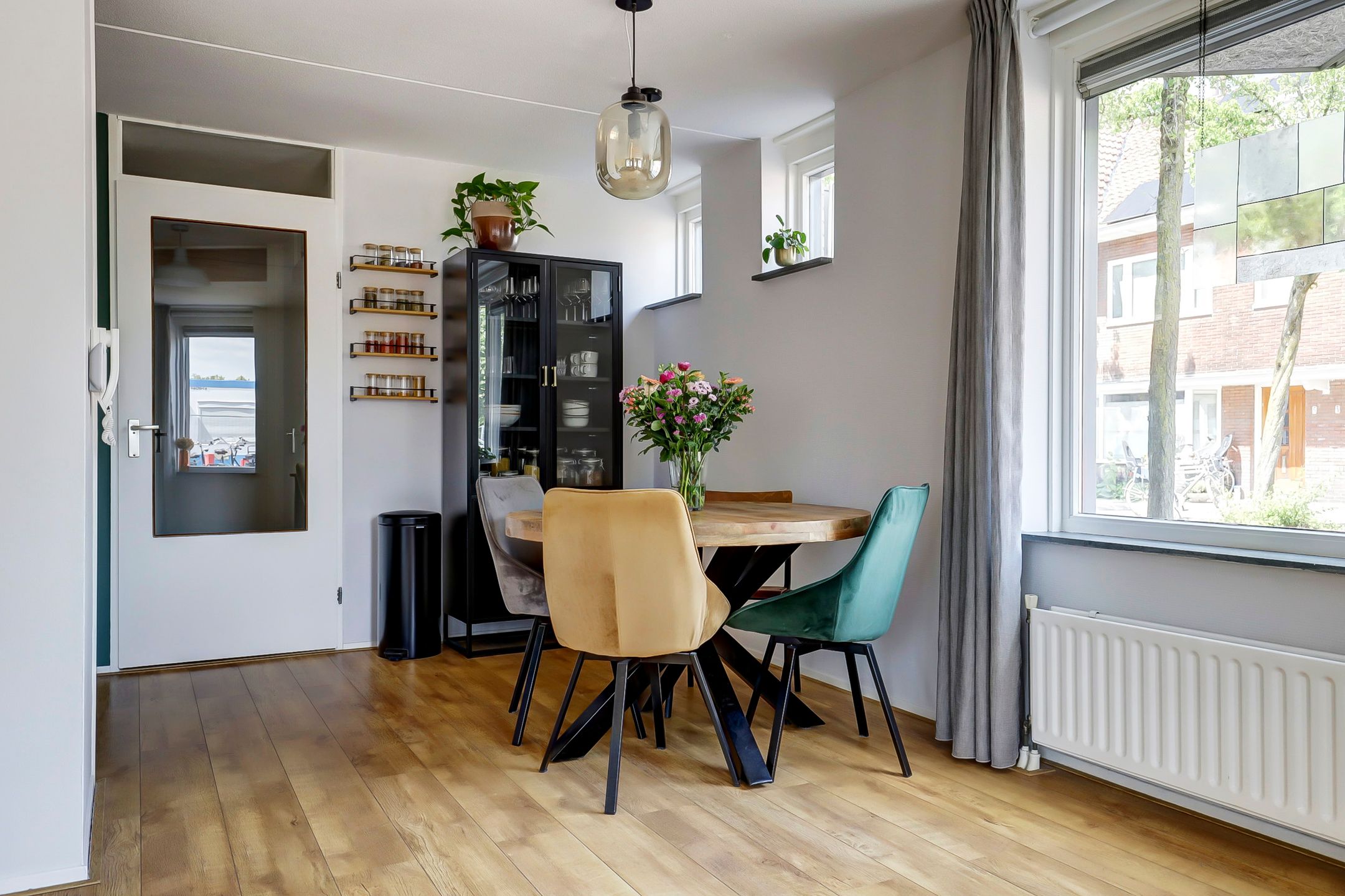 Foto 12 van Busken Huetstraat 72