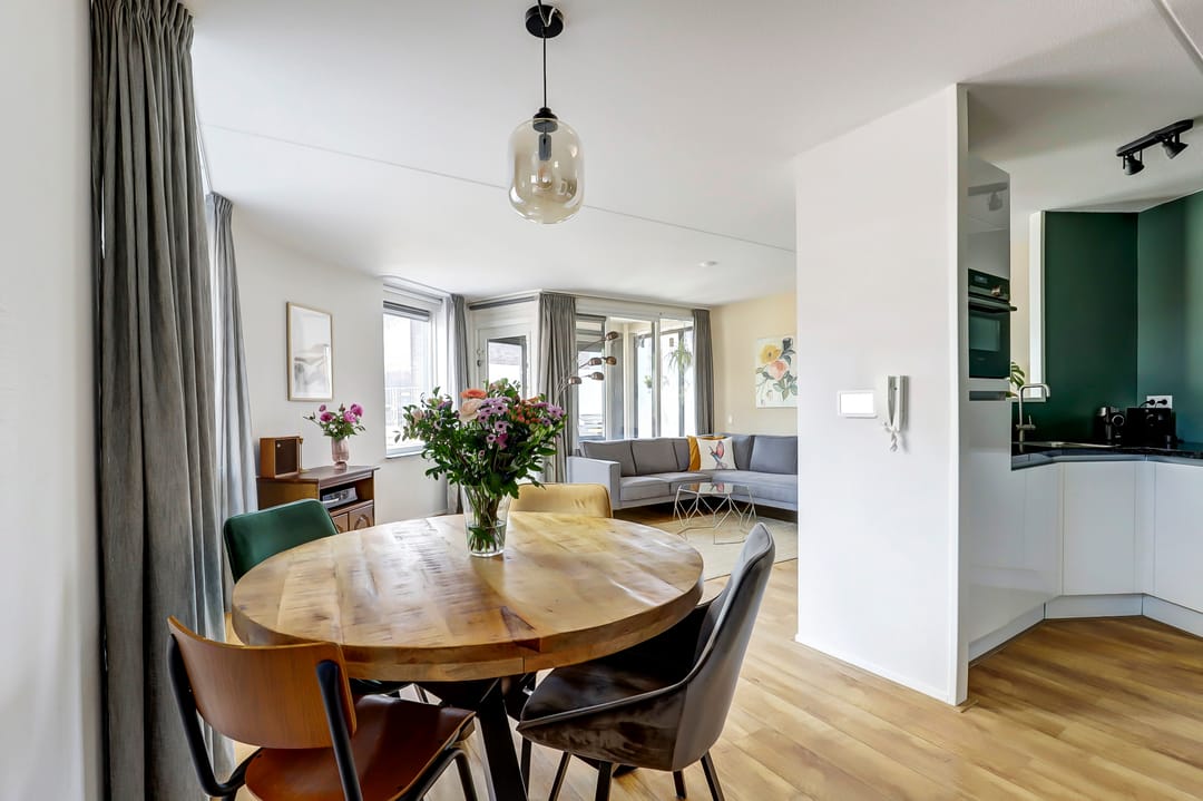 Foto 13 van Busken Huetstraat 72