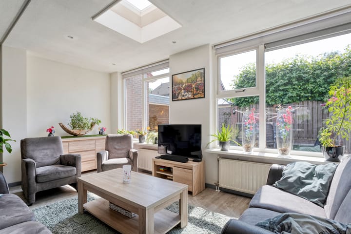 Foto 6 van Meester van Engbrinkstraat 12