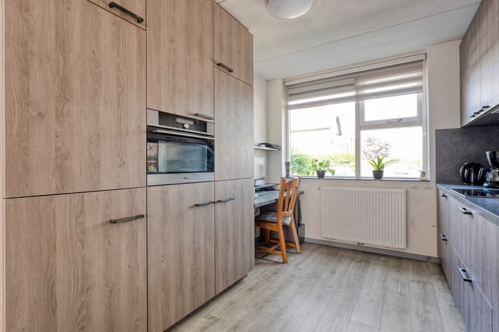 Foto 14 van Meester van Engbrinkstraat 12