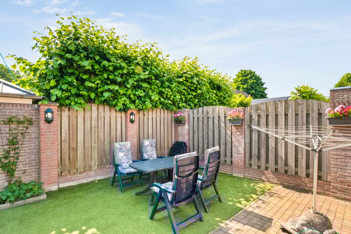 Foto 35 van Meester van Engbrinkstraat 12