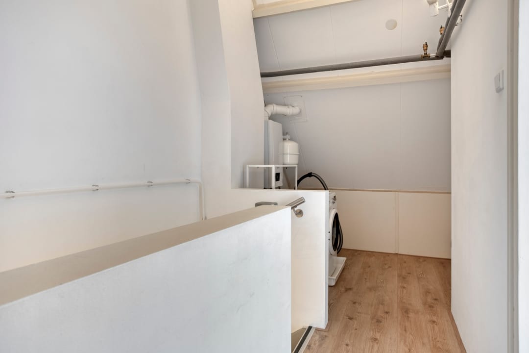 Foto 26 van Locatellistraat 16