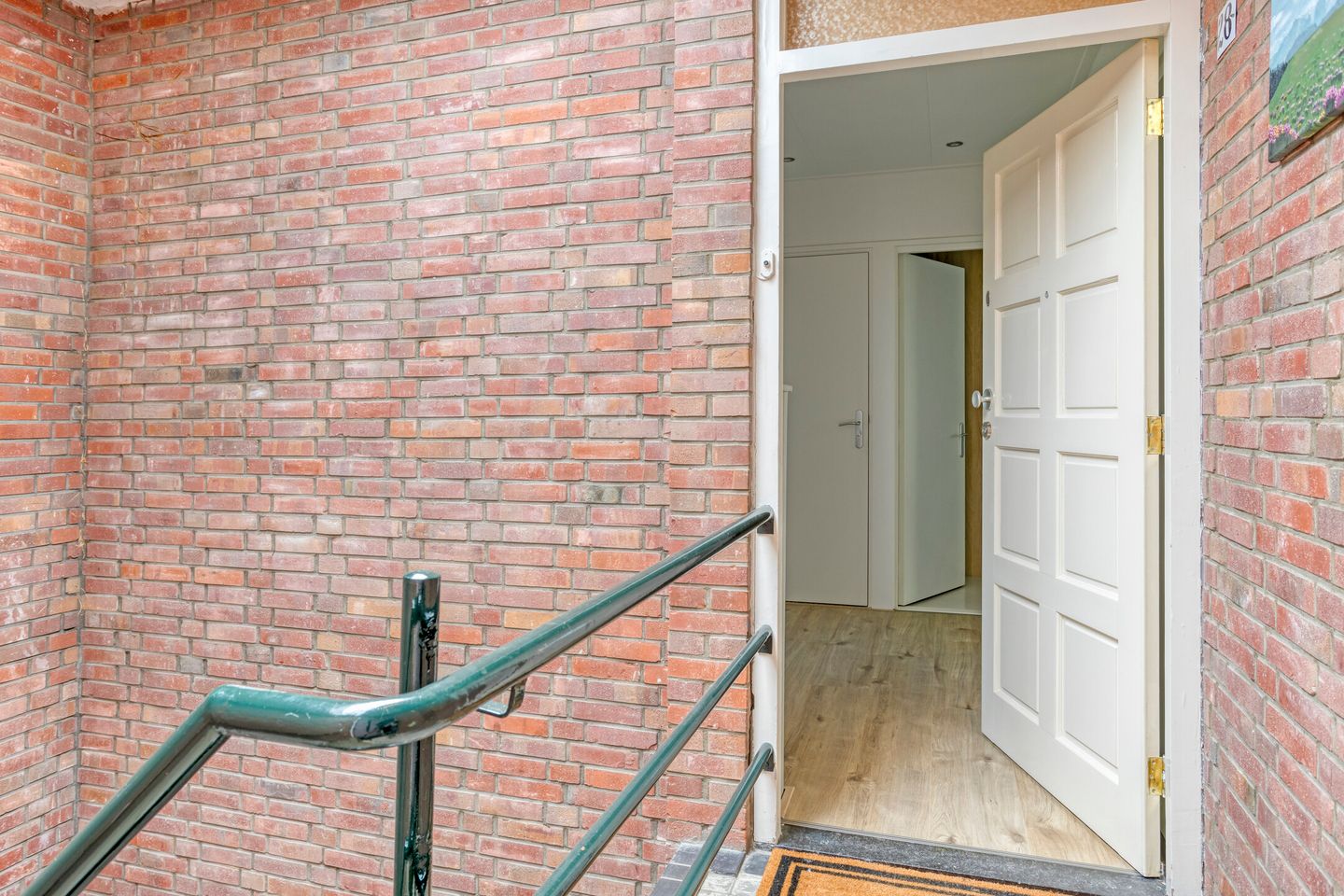 Foto 5 van Albardastraat 28