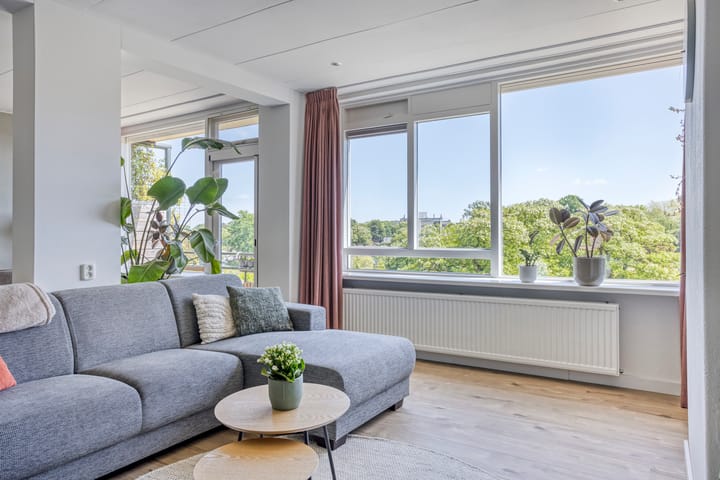 Photo 12 of Albardastraat 28