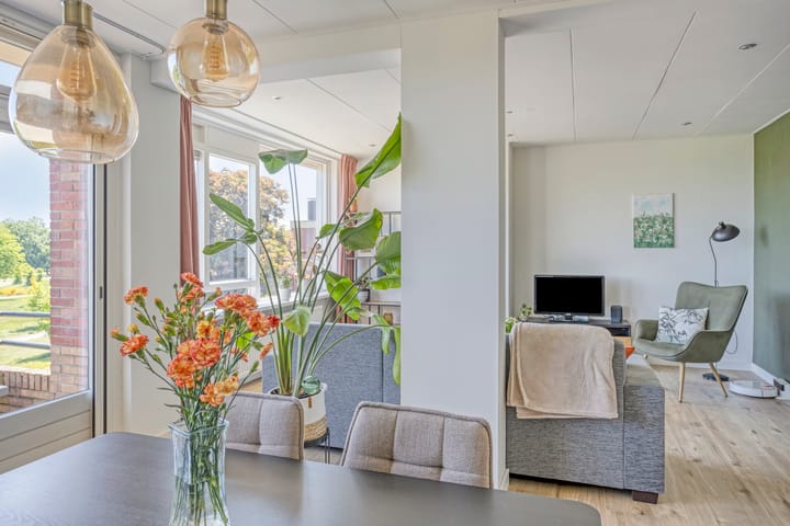 Photo 15 of Albardastraat 28