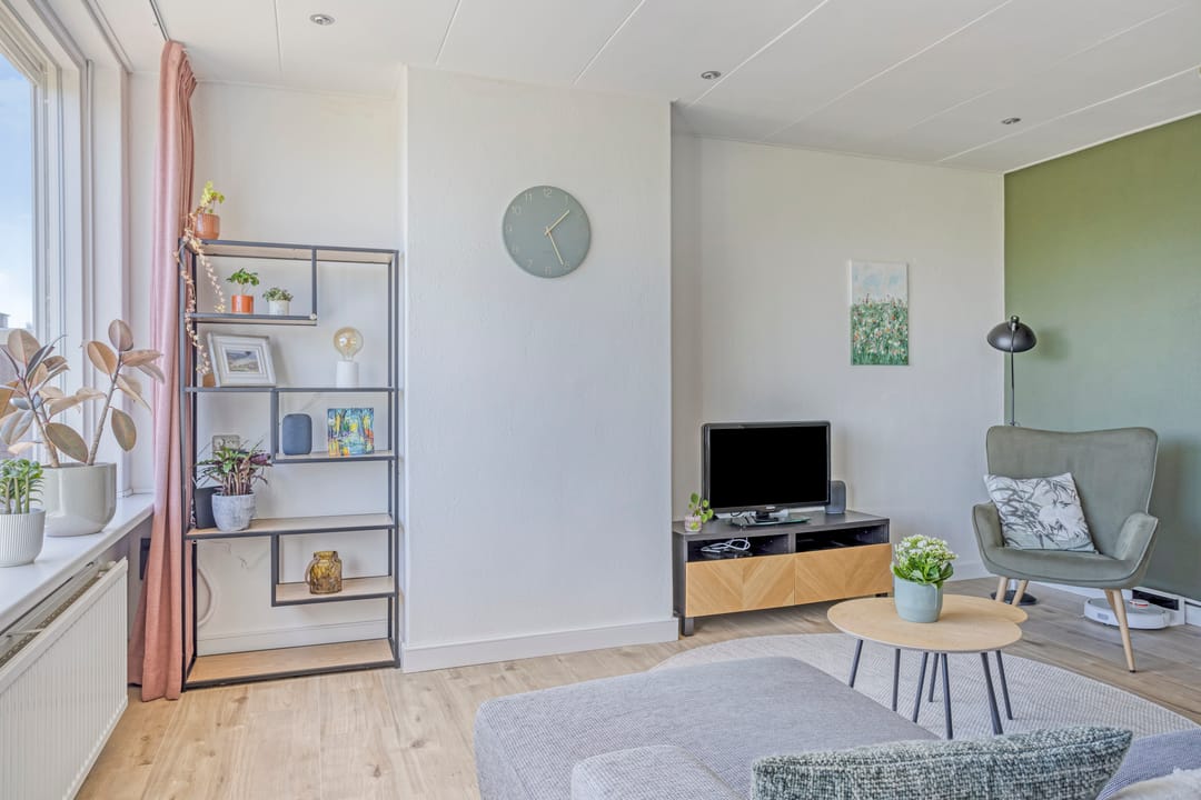 Foto 13 van Albardastraat 28