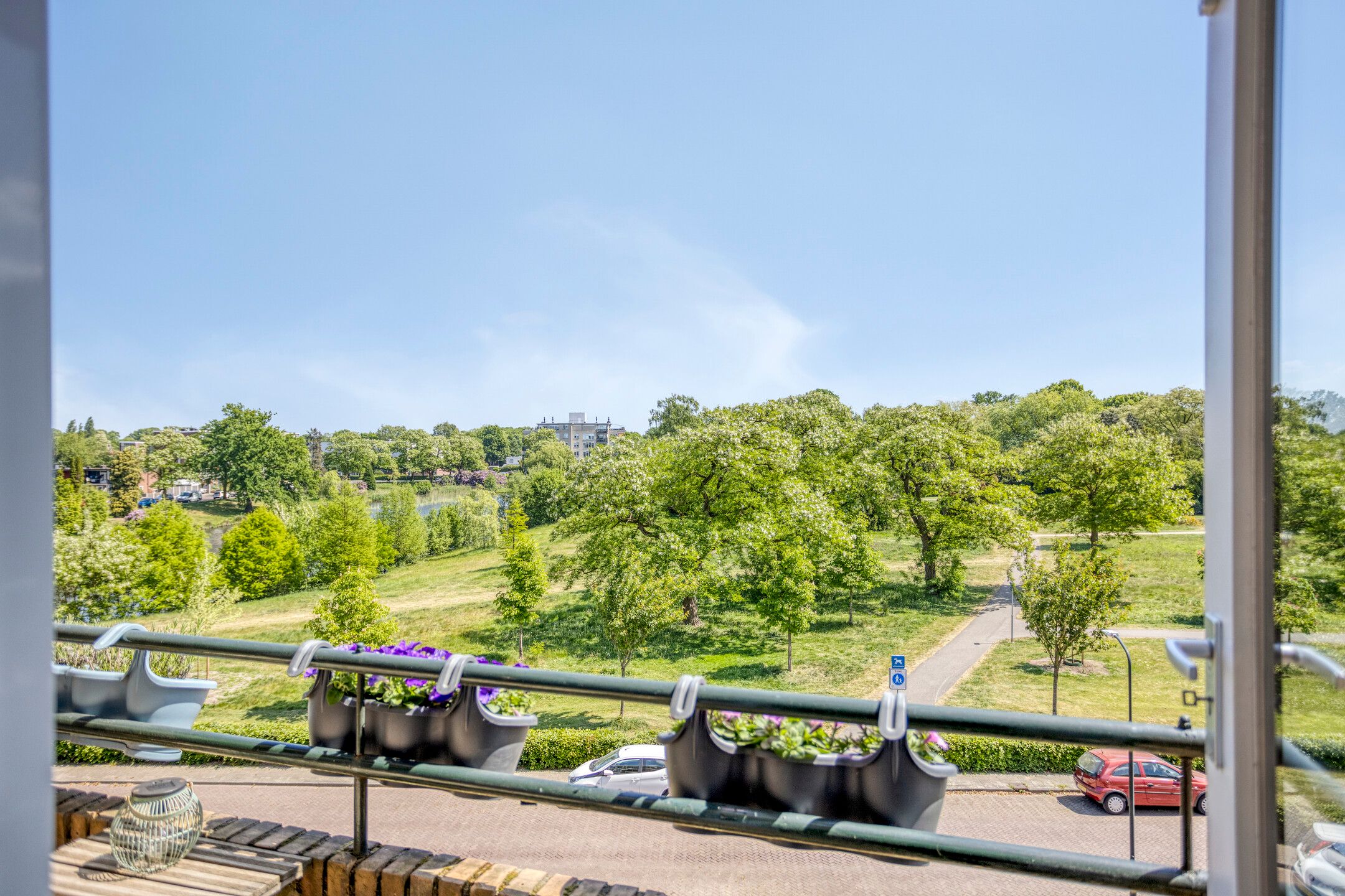 Foto 18 van Albardastraat 28