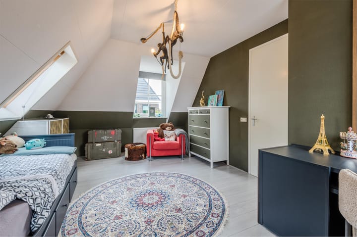 Foto 37 van Kleefkruidstraat 10