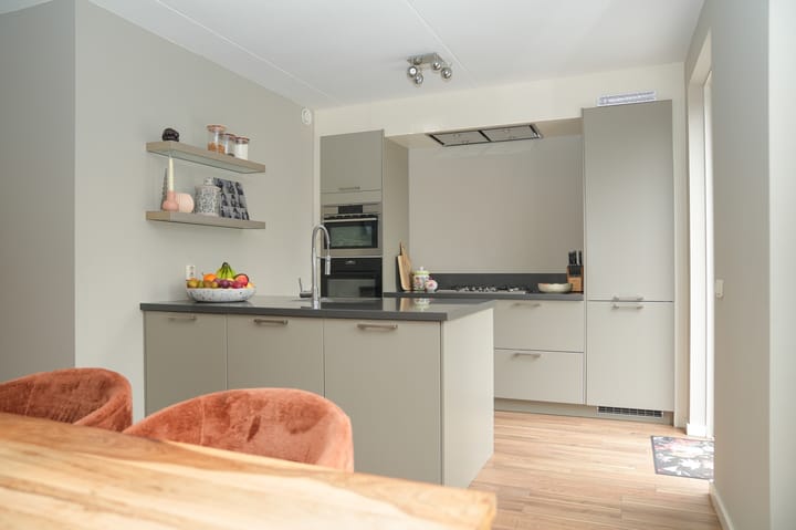 Foto 15 van Pinksterbloemstraat 1