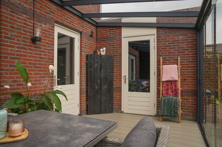 Foto 19 van Pinksterbloemstraat 1