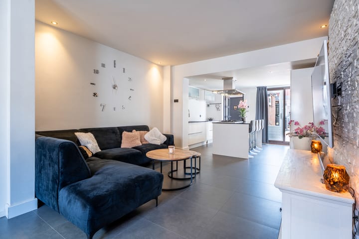 Foto 2 van Outshoornstraat 61