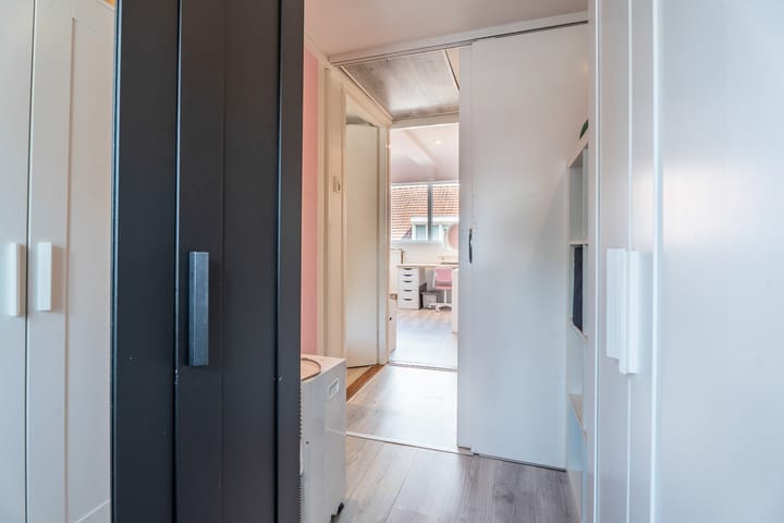 Foto 18 van Outshoornstraat 61