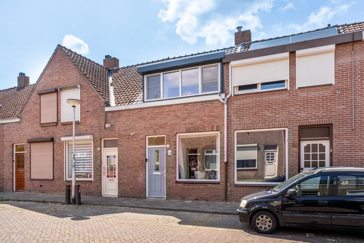 Foto 25 van Outshoornstraat 61