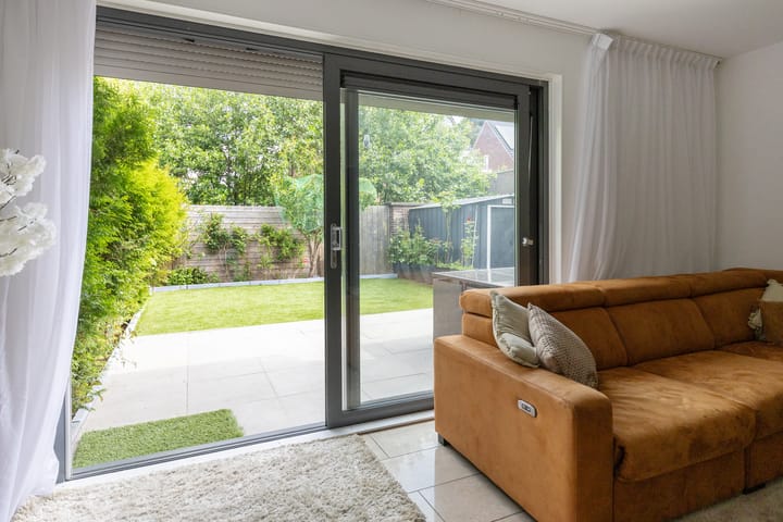 Photo 7 of Tweede Westerparklaan 153