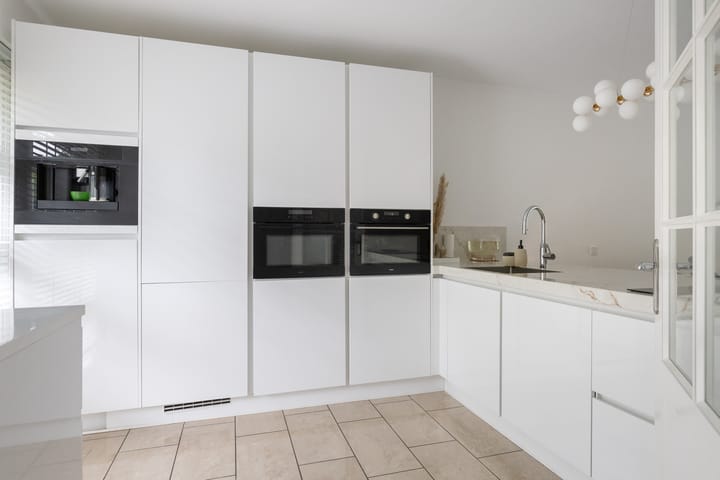 Photo 14 of Tweede Westerparklaan 153