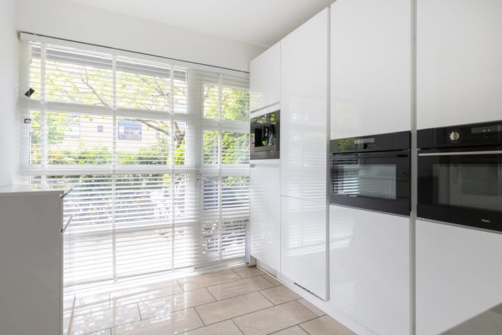 Photo 15 of Tweede Westerparklaan 153