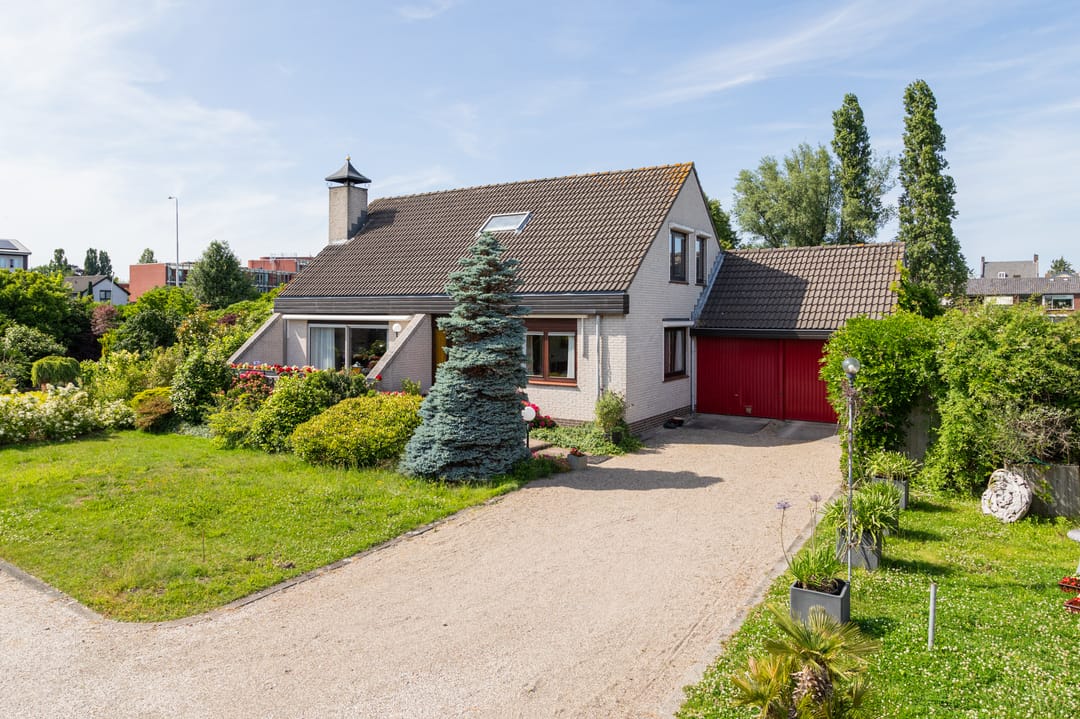 Foto 1 van Den Ham 13