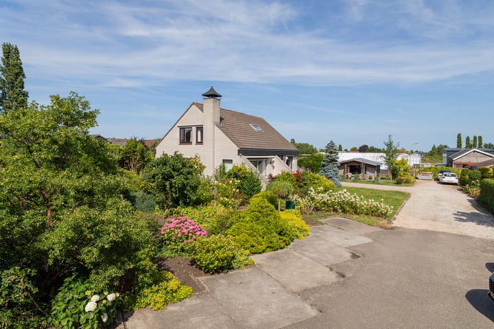 Foto 6 van Den Ham 13