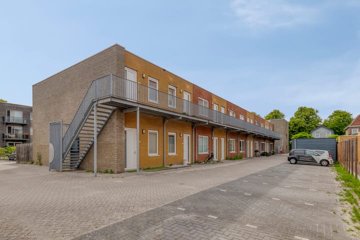 Foto 2 van Hoofdweg 676-G