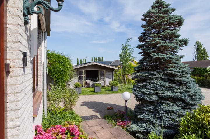 Foto 18 van Den Ham 13