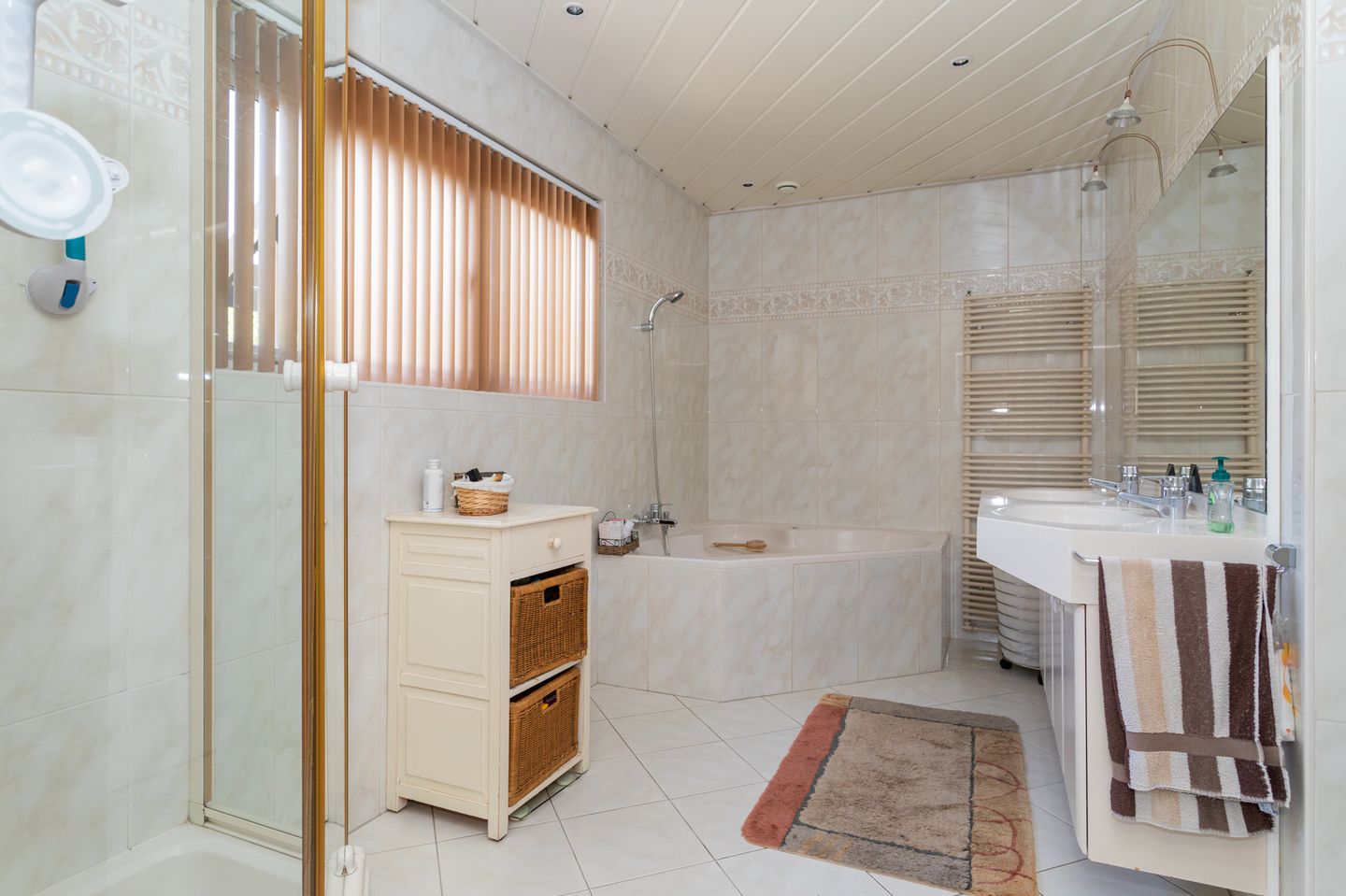 Foto 29 van Den Ham 13