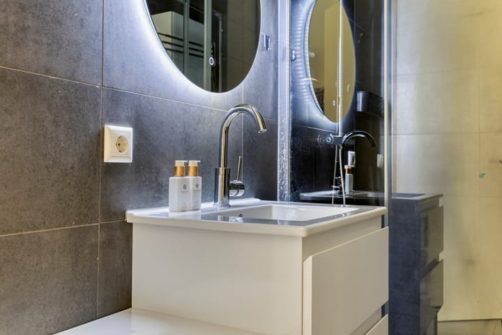 Foto 17 van Hoofdweg 676-G