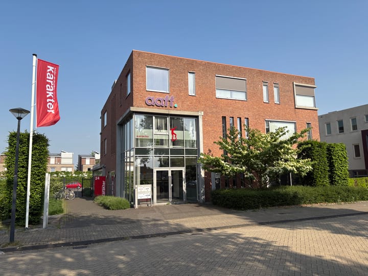 Verlengde Velmolen 22, Uden