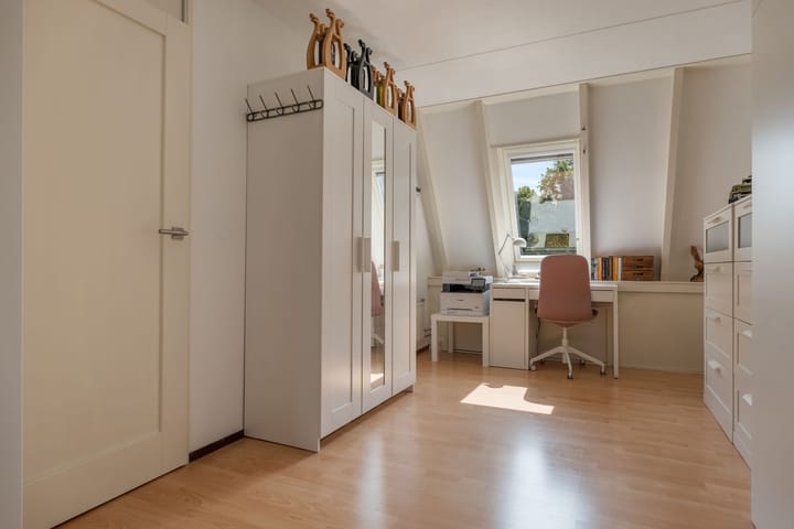 Foto 25 van Menkemaheerd 3